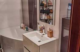 Aparament 3 camere, finisat la cheie, decomandat, Zona Pod Calvaria