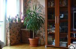 Apartament 2 camere, 48 mp, zona Florilor, loc de parcare