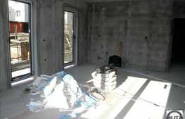 Mansarda cu 2 camere de vanzare, 51 mp utili , loc de parcare subteran