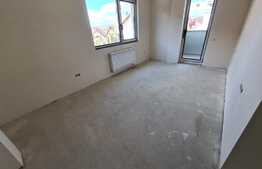 Apartament 76 mp, etaj intermediar, 2 balcoane! Zona strazii SubCetate!