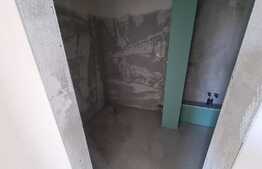 Apartament 76 mp, etaj intermediar, 2 balcoane! Zona strazii SubCetate!