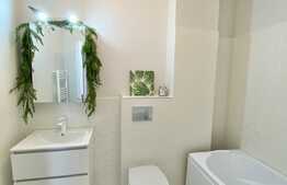 Finisaje noi, parcare, lift, 2 bai, etaj intermediar, bloc nou