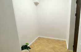 Finisaje noi, parcare, lift, 2 bai, etaj intermediar, bloc nou