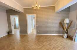 Finisaje noi, parcare, lift, 2 bai, etaj intermediar, bloc nou