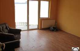 Vanzare mansarda inalta, 1 camera, 37 mp, balcon, decomandat, zona linistita!