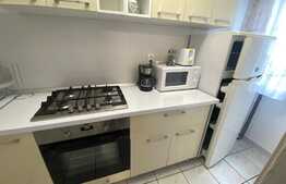 1 camera decomandat, 32mp, zona strazii Paris