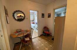 OPORTUNITATE! Daca nu vrei sa fii deranjat de persoanele care locuiesc deasupra ta, atunci ti-am gasit apartamentul!