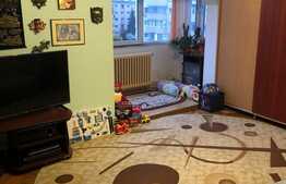 3 camere, decomandat, parcare, boxa, zona Septimiu Albini