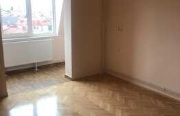 3 camere, decomandat, renovat,  pod, zona Muncitorilor