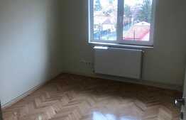 3 camere, decomandat, renovat,  pod, zona Muncitorilor