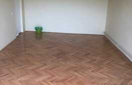 3 camere, decomandat, renovat,  pod, zona Muncitorilor