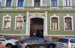 Doua apartamente in Centru Istoric! 