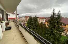 Apartament 3 camere, Tractorul