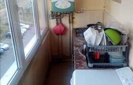 Apartament 3 camere, 62 mp, zona Tractorul