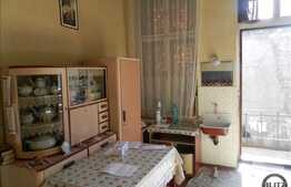 Apartament de vanzare, 1 camera, 44 mp, boxa la subsol, zona strazii Republicii!