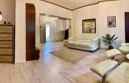 Casa 8 camere in Brasov, Schei