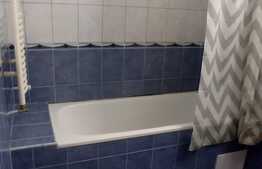 Apartament de 2 camere cu suprafata generoasa si loc de parcare cu CF !