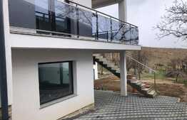 Casa spatioasa cu 200 mp utili, teren 524 mp, Feleacu