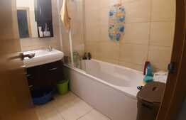 Apartament cu 3 camere in Baciu zona Petrom .