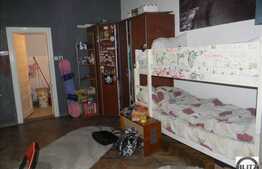 Apartament in casa, zona Teatrul Maghiar, 62 mp, 2 camere decomandate