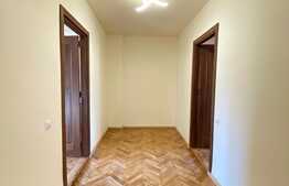Casa recent renovata, 3 locuri parcare, zona Auchan Iris