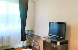 2 camere, decomandat, etaj intermediar, zona Facultatii de Litere