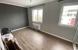 3 camere, 57 mp, mobilat utilat lux, etaj intermediar, parcare, zona Vivo