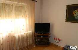 Vanzare apartament decomandat cu 4 camere in zona Mehedinti! Loc de parcare!