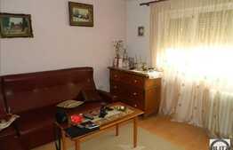 Vanzare apartament decomandat cu 4 camere in zona Mehedinti! Loc de parcare!