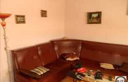 Vanzare apartament decomandat cu 4 camere in zona Mehedinti! Loc de parcare!