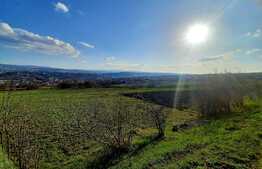 Teren 1000mp,cu panorama deosebita,in cartierul Dambul Rotund zona Colonia Breaza