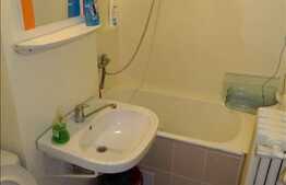 2 camere, 44 mp utili, mobilat dragut, etaj intermediar, zona strazii Primaverii