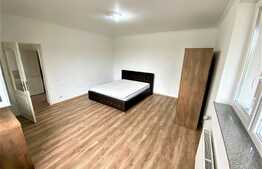 Casa Individuala Intre Lacuri