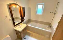 Casa Individuala Intre Lacuri