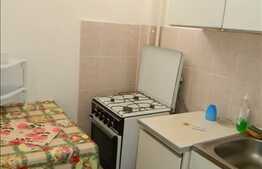 Apartament 1 camera, 30 mp, mobilat decent, zona strazii Bucegi