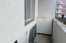 Apartament 58 mp, doua camere, zona Regal! 