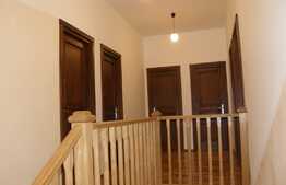 Casa de vanzare, 235 mp utili, Harman