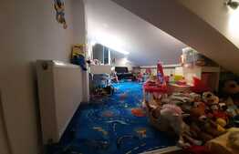 Apartament 4 camere, zona Sanpetru Residence