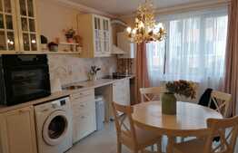 Apartament cu 3 camere 72 mp. zona Terra