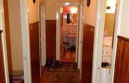 Vanzare 3 camere, 67 mp utili, zona Kaufland, garaj plus loc de parcare