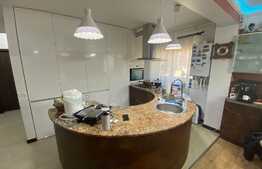 Apartament 3 camere, 68 mp, etaj intermediar, zona Stejarului