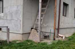 Casa cuplata 80 mp utili, 670 mp teren, CF, utilitati!