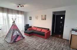 Apartament cu parcare si boxa, etaj intermediar, zona Eroilor