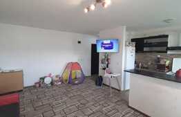 Apartament cu parcare si boxa, etaj intermediar, zona Eroilor