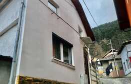 Proprietate deosebita, Schei Brasov