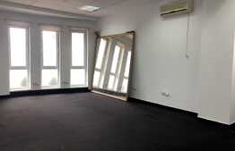 Spatiu birouri, 180 mp, imobil mixt!