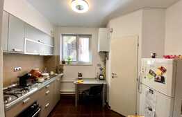 Apartament cu 2 camere, 50 mp, zona  facultate de Litere