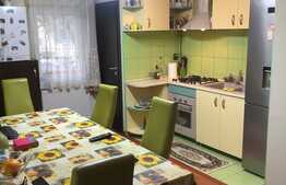 3 camere, decomandat, finisat, zona Scortarilor