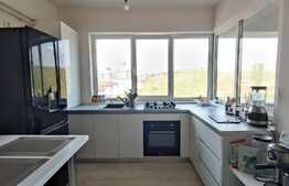 2 camere, 41.00 mp, parcare, zona Petrom LUX