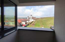 2 camere, 41.00 mp, parcare, zona Petrom LUX